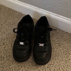 Nike Kids Black Sneakers